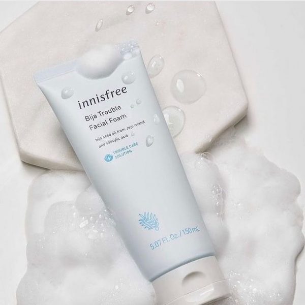 Sữa rửa mặt innisfree bija anti trouble facial foam