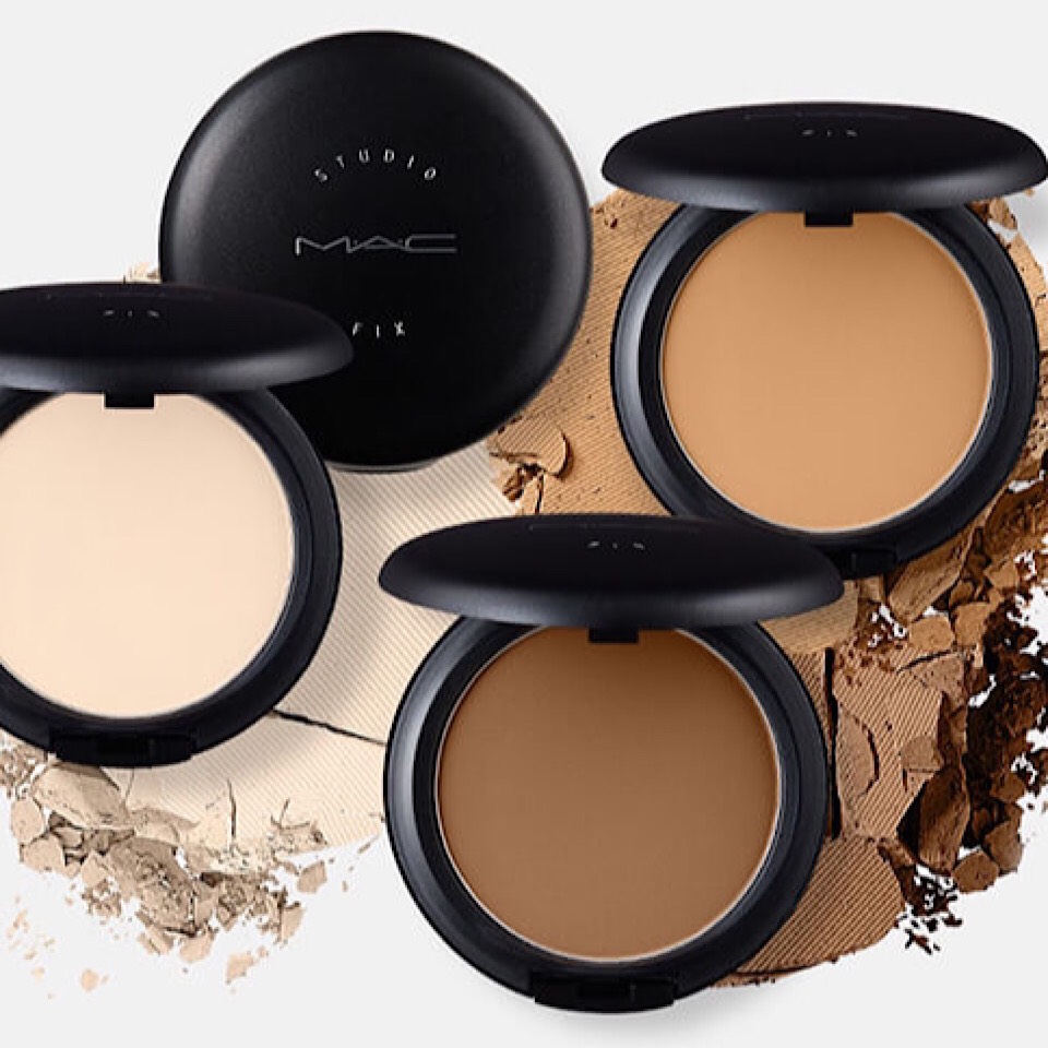 Phấn nền MAC Studio Fix Powder Plus Foundation