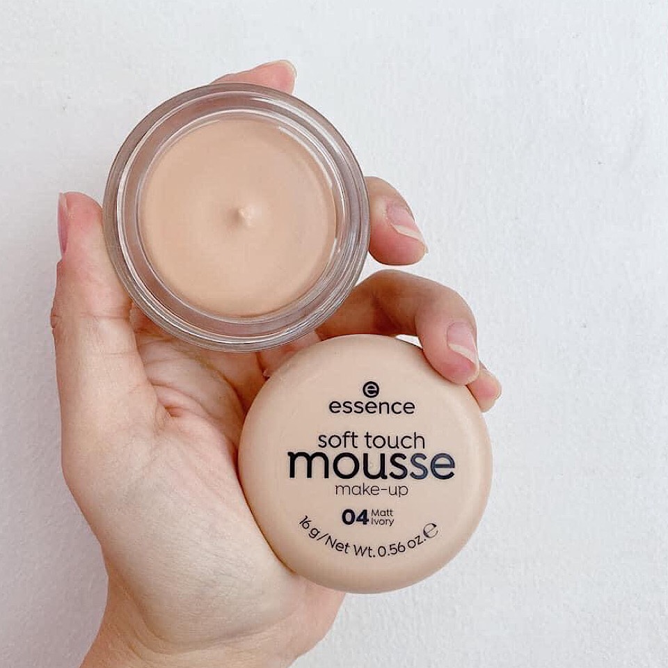 PHẤN TƯƠI ESSENCE SOFT TOUCH MOUSSE 04 MATT IVORY, 16 G