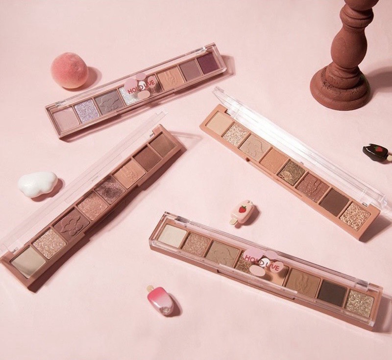 Bảng Phấn mắt HOLDLIVE Fingertip Star Eyeshadow 202
